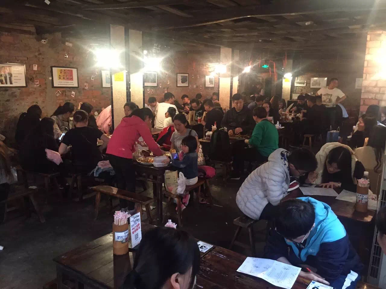 烤鱼加盟|烤鱼店加盟费用|鱼当道|烤鱼培训